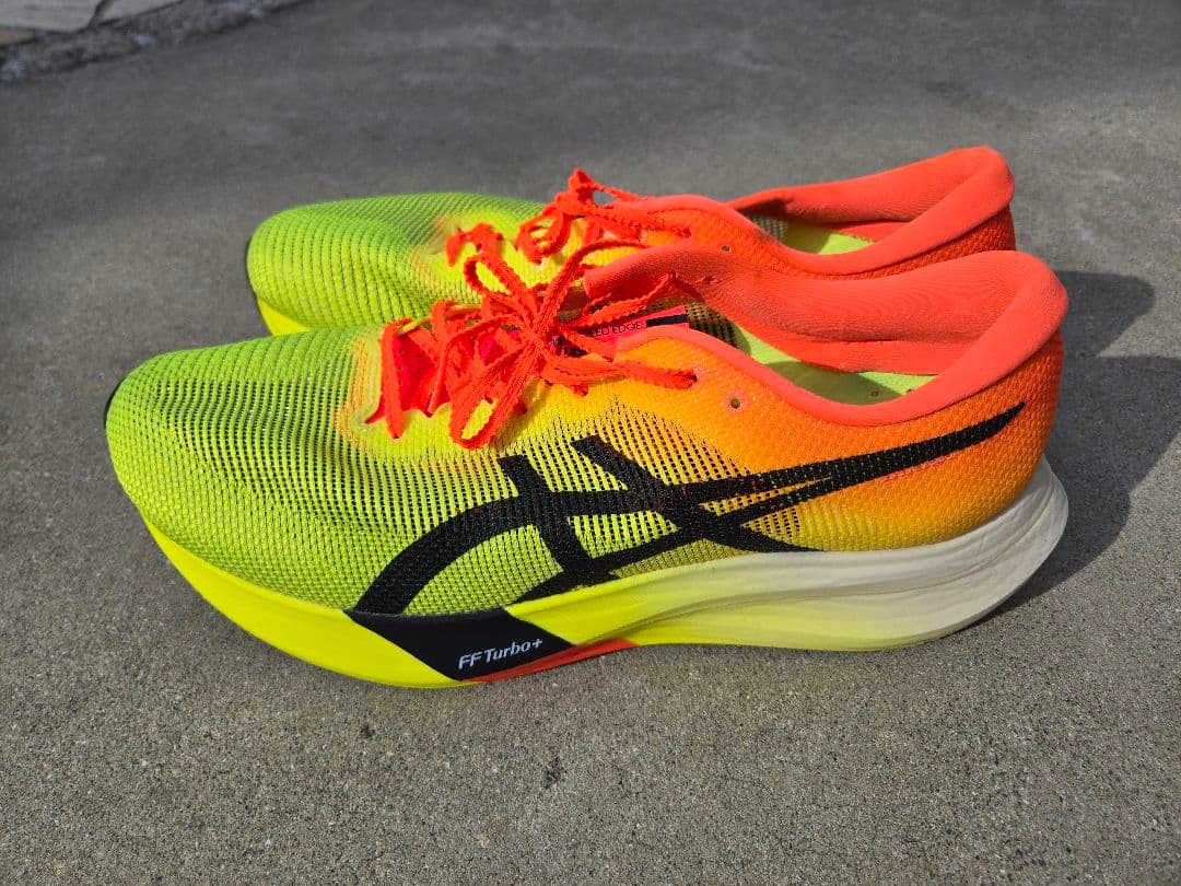 ASICS メタスピードエッジパリ