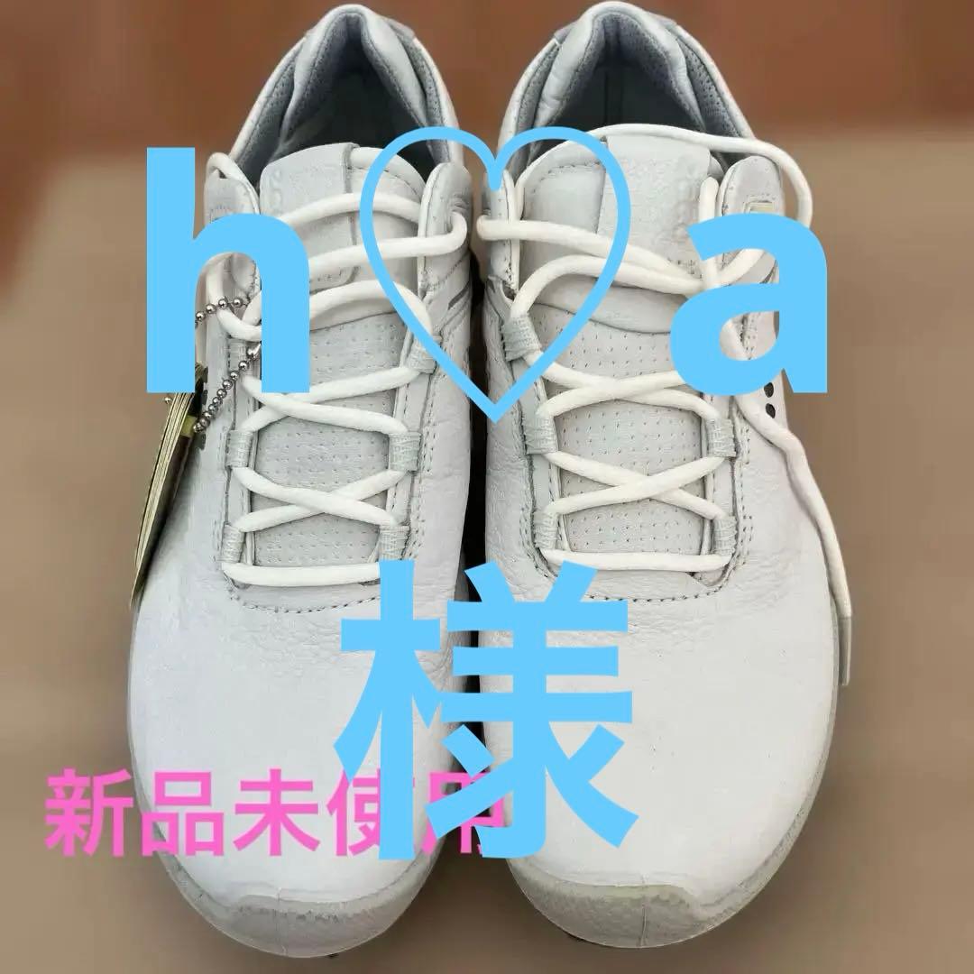 新品ecco biom ホワイト スパイクシューズ