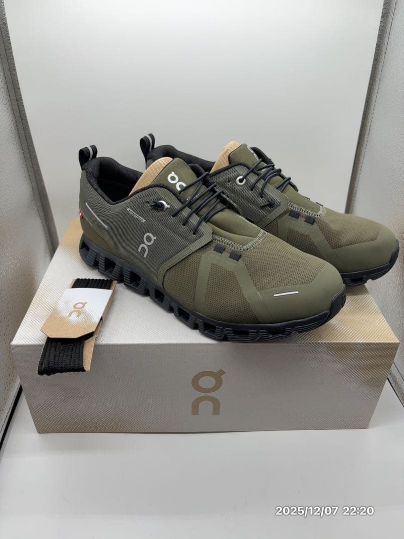 S*ん様 ON 防水Cloud5 Waterproof メンズ26cm オリーブ