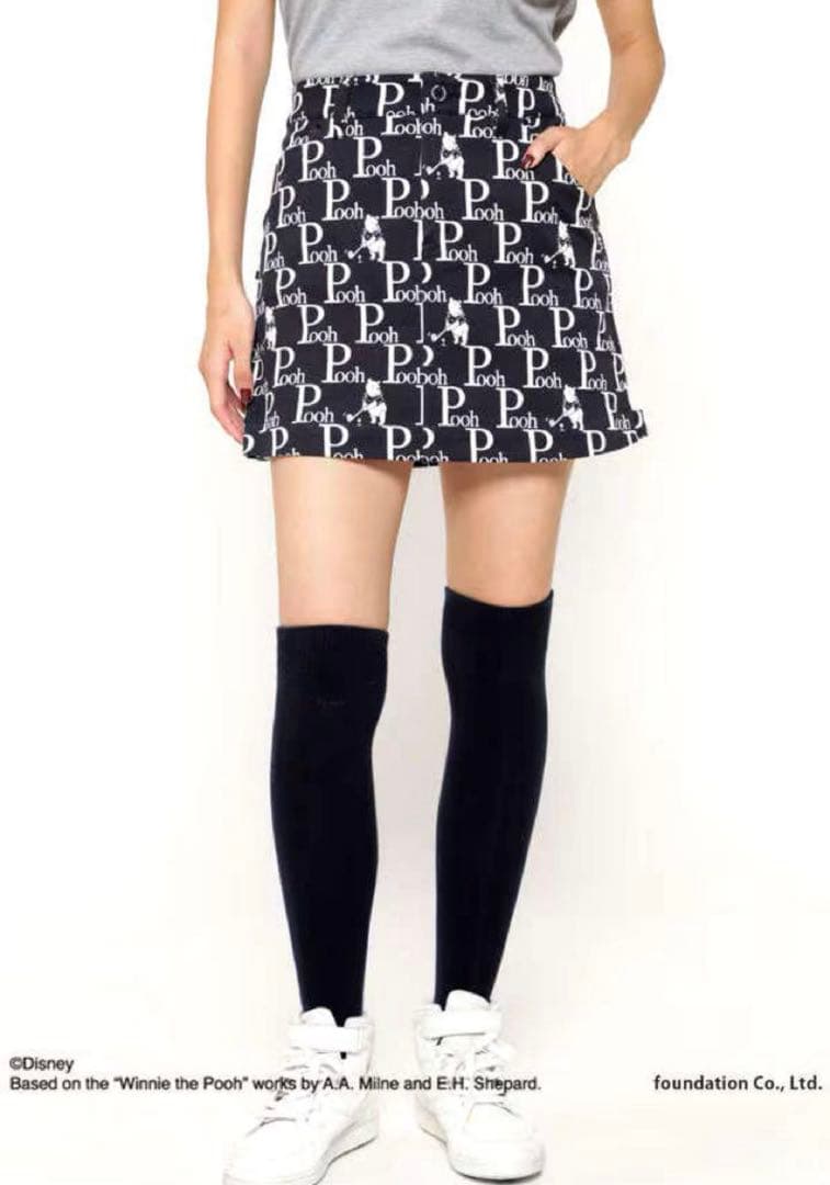 S 新品定価34100円　パーリーゲイツ　プーさん　総柄スカート