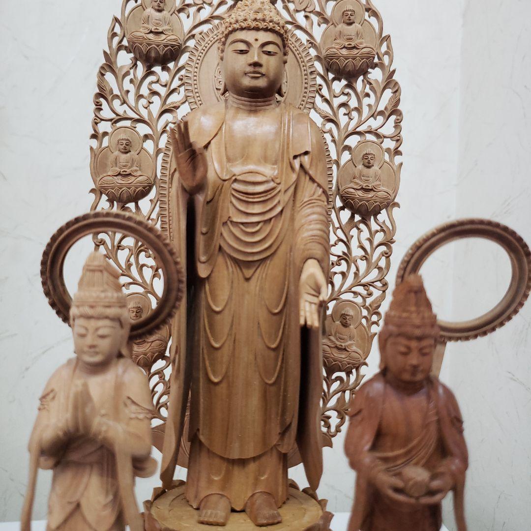 Ｂフライデー後背羅漢彫★総白檀 阿弥陀如来三尊像6寸立 眼入観音菩薩・勢至菩薩付
