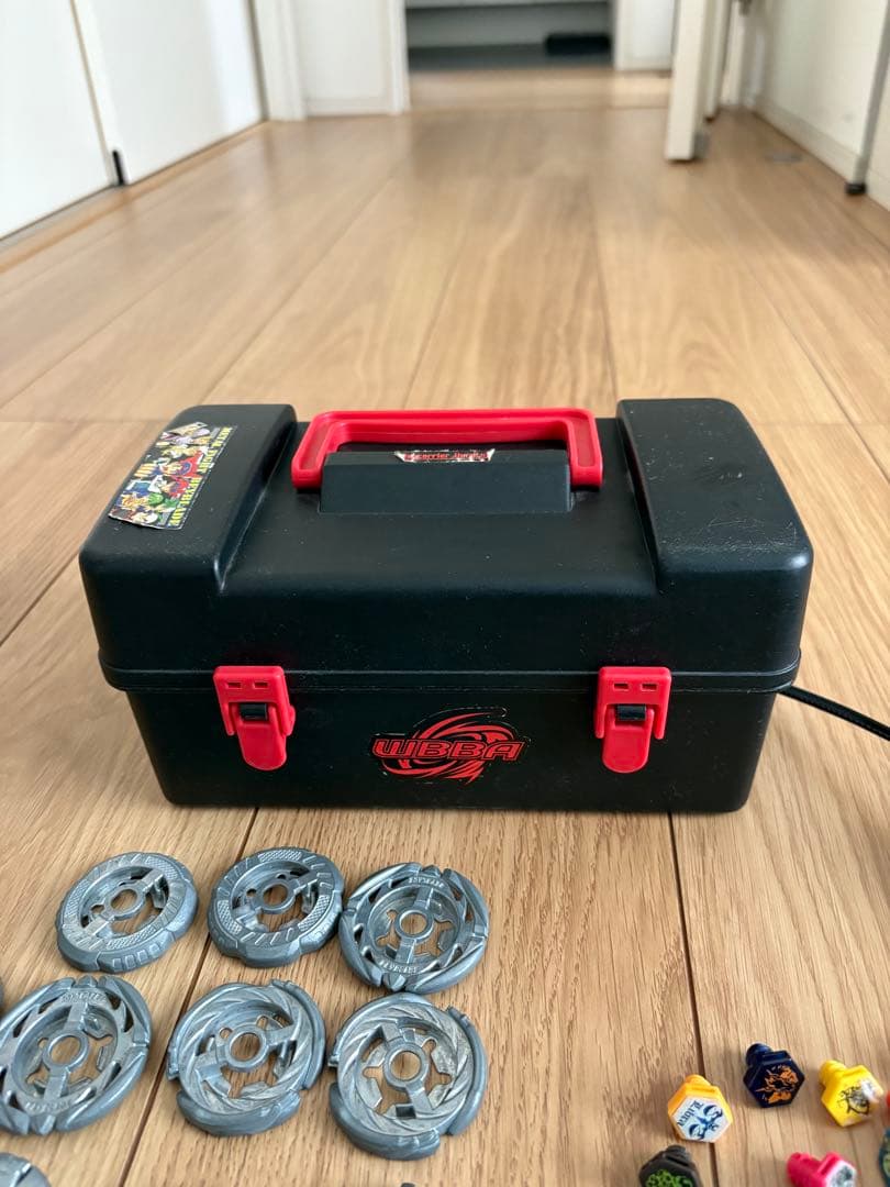 メタルファイトベイブレードまとめ売り　デジタルパワーランチャー　ケース付き