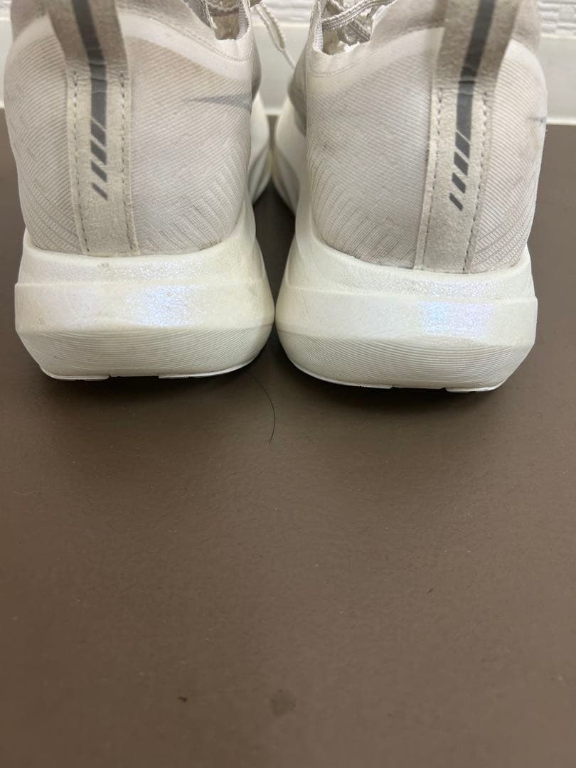 アシックス　メガブラスト　MEGAblast 26.0