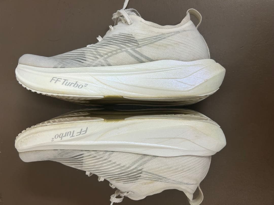 アシックス　メガブラスト　MEGAblast 26.0