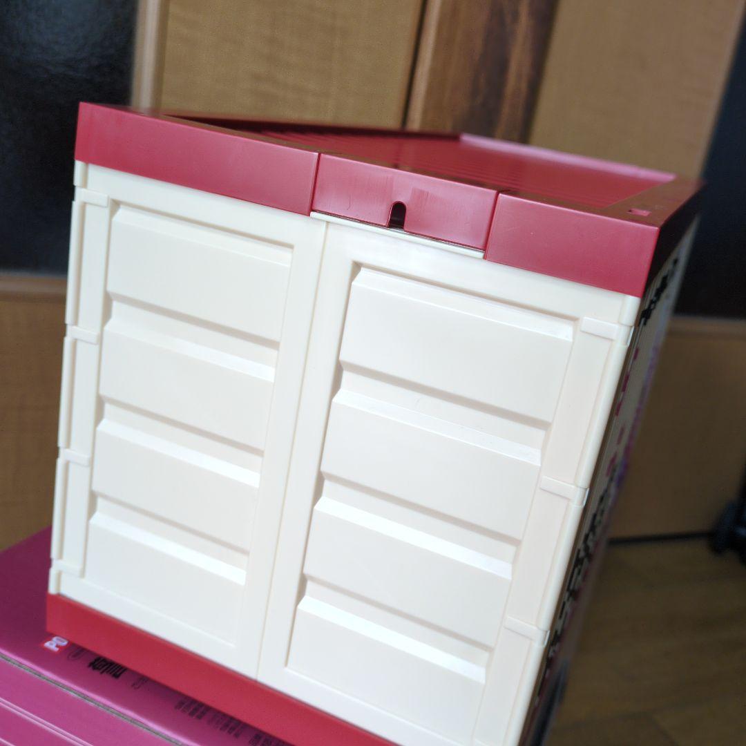 used★POP MART★ライト付き★ディスプレイ コンテナ★Molly★限定