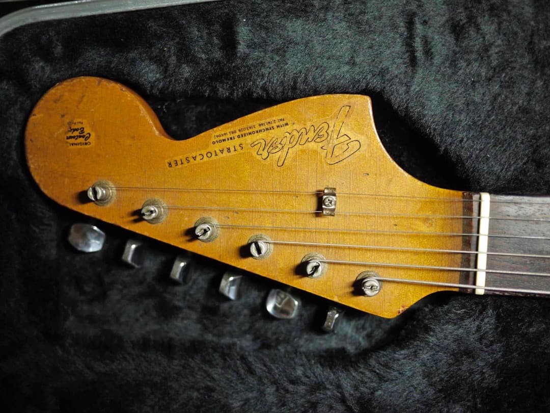 Fender Strato 1968年 元はオリンピックホワイト リフィニッシュ