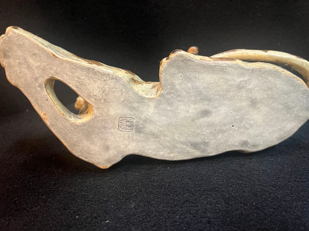 陶器製虎の彫刻　置物