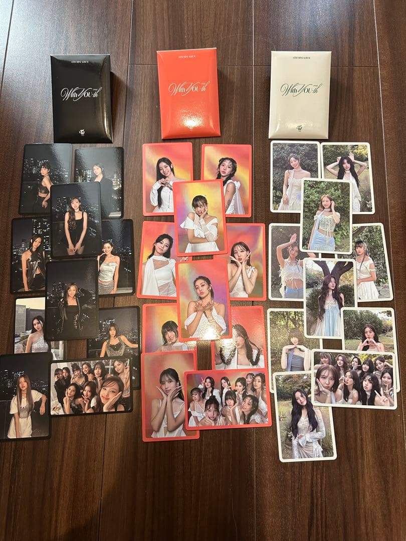 DAHYUN ハート型うちわとその他7点