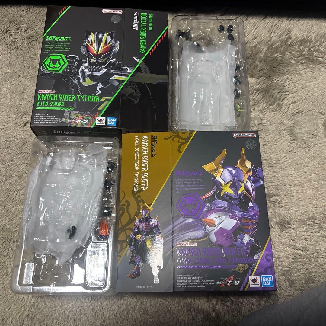 S.H.フィギュアーツ　仮面ライダータイクーン　ブジンソード &バッファジャマ神