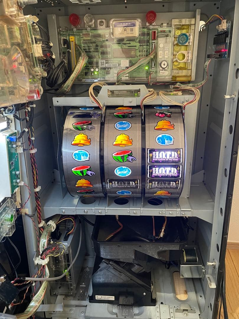 引き取り限定　データカウンター付き　パチスロ　ハイスクールオブザデッド　実機