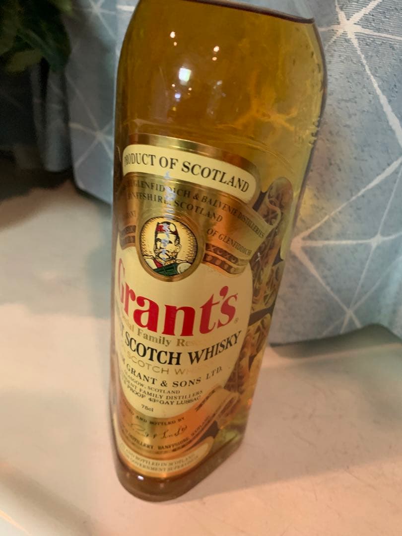 【最終値下げ】ウィスキー　ウィリアムグランツ　スコッチ　洋酒　古酒