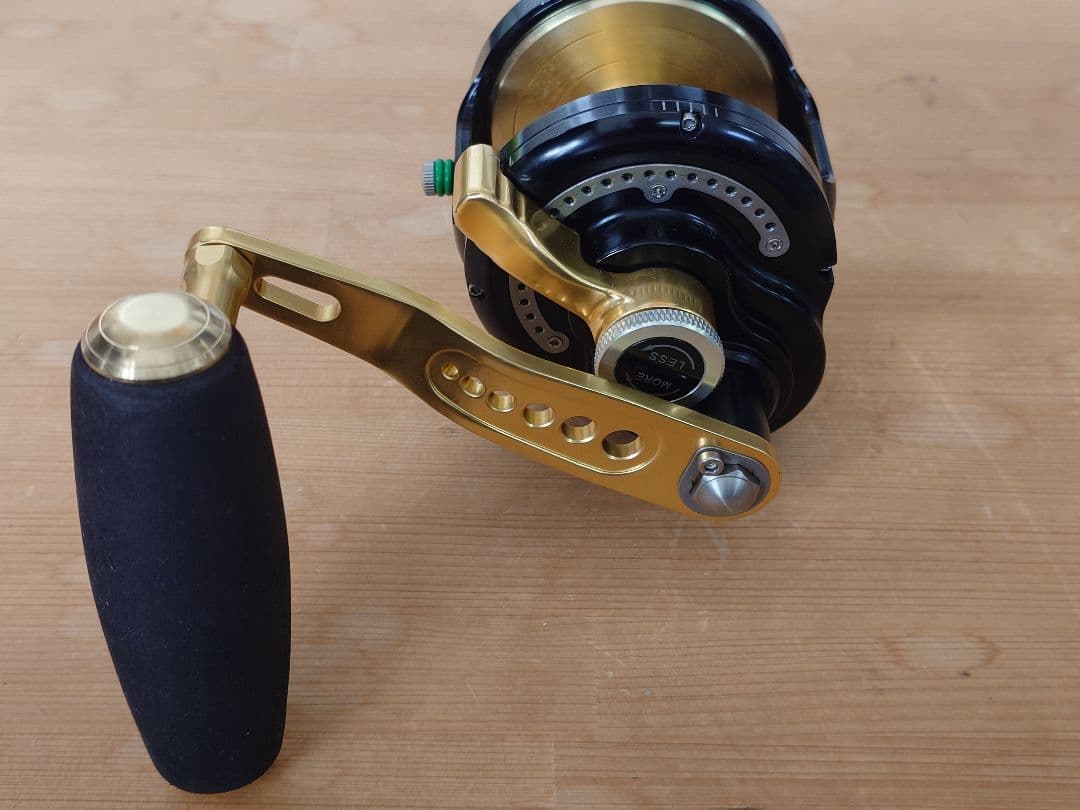 【中古美品】オーシャンフリークス　キャプチャ60HG　右巻き