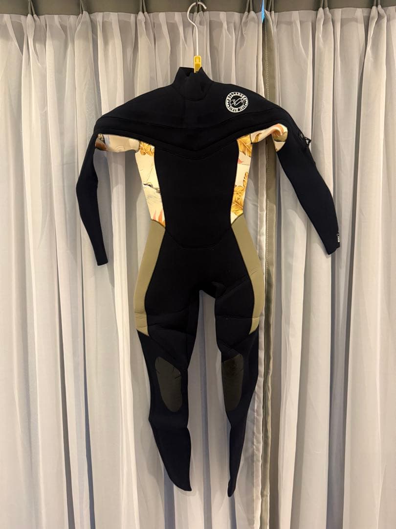 BILLABONG フルスーツ ウェットスーツ　Mサイズ