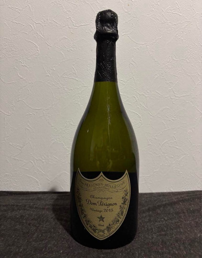 シャンパン　ドンペリニヨン ヴィンテージ 2015
