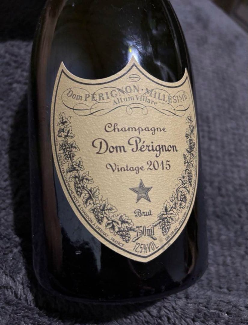 シャンパン　ドンペリニヨン ヴィンテージ 2015