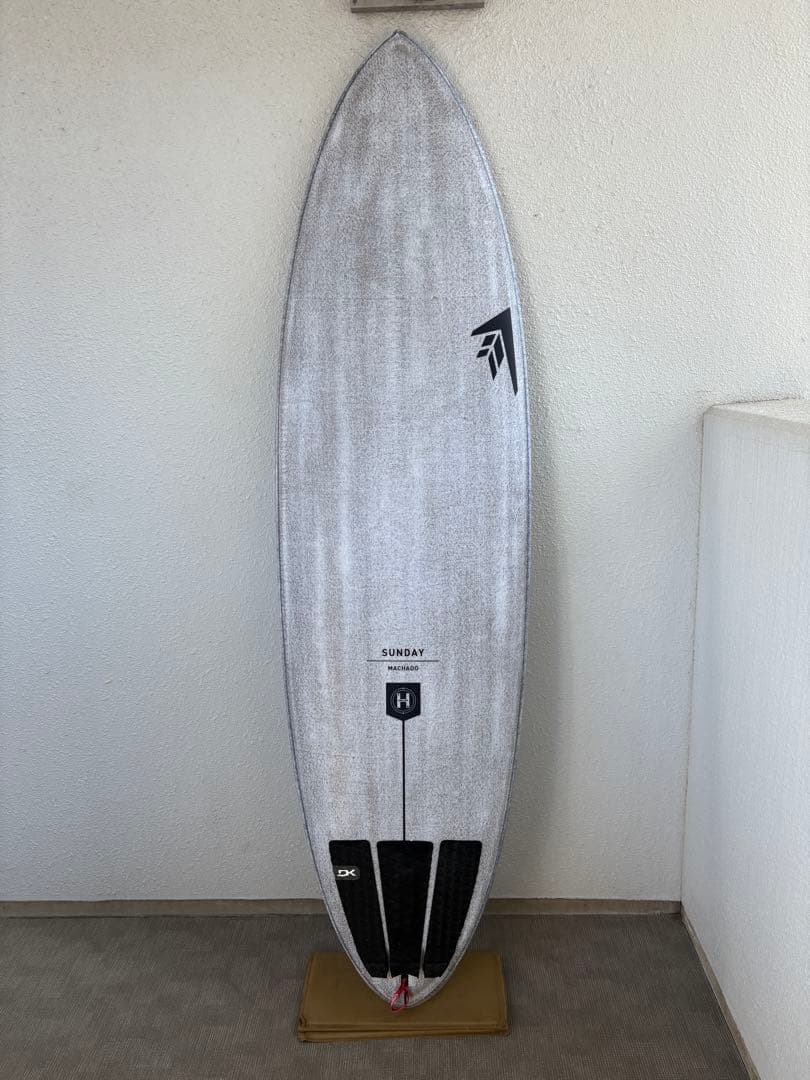 Firewire Sunday Volcanic 6'4（フィン他付属品多数）