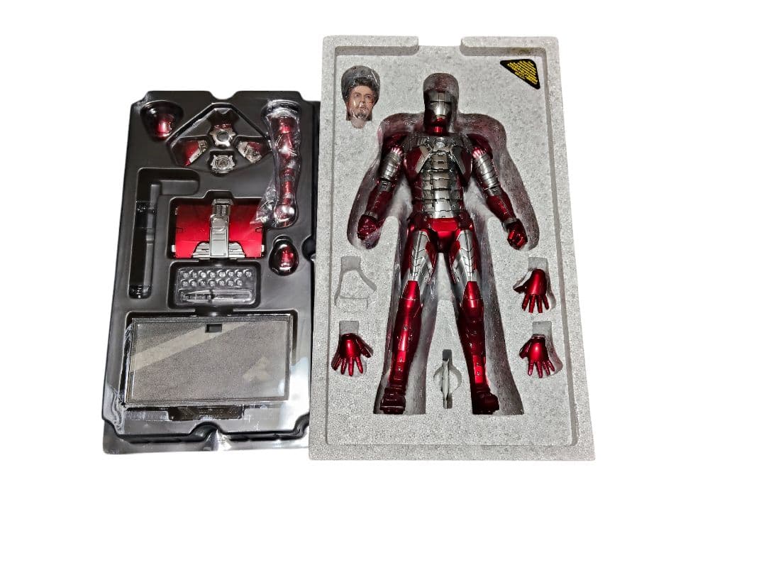 ホットトイズ 1/6ダイキャスト アイアンマンマーク5