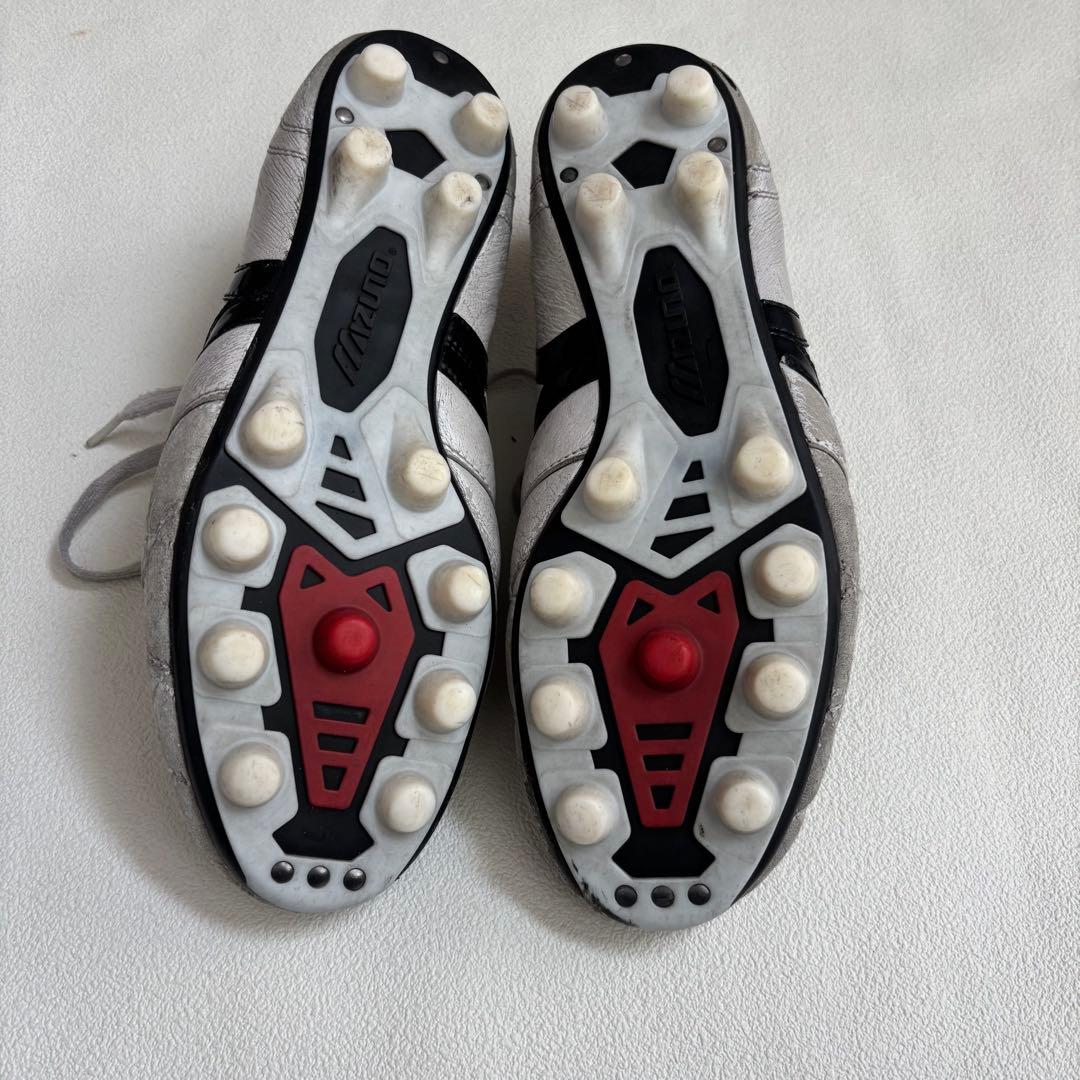 モレリア　Mizuno サッカーシューズ・スパイク シルバー/ブラック