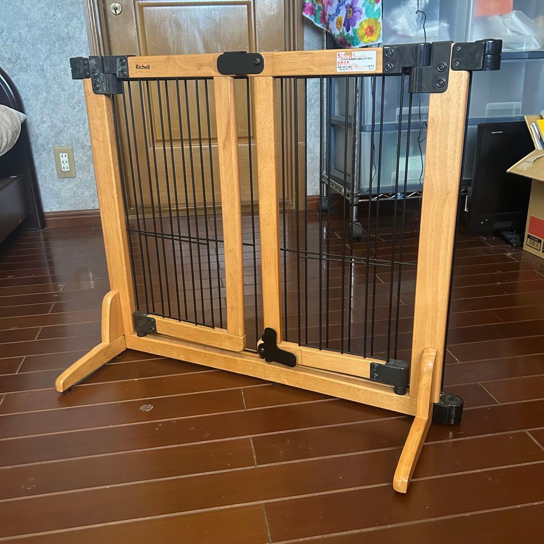【Richell】リッチェル 木製おくだけスイングペットゲート