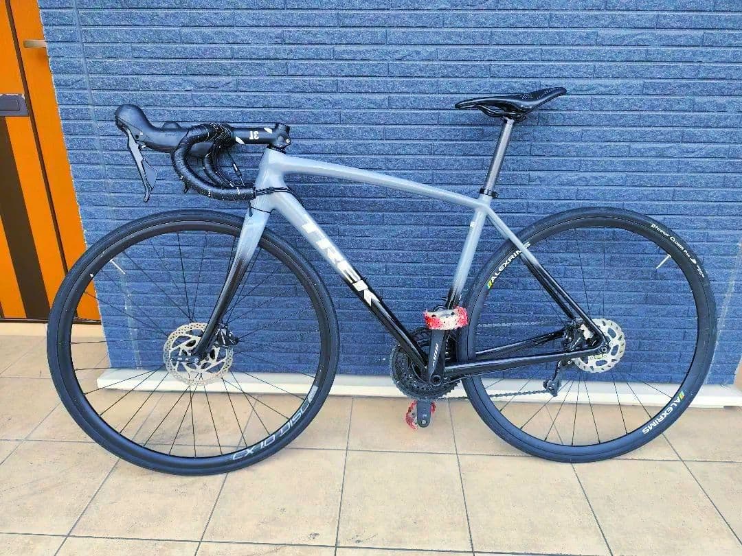 ロードバイク TREK Emonda ALR 5 Disc 2021