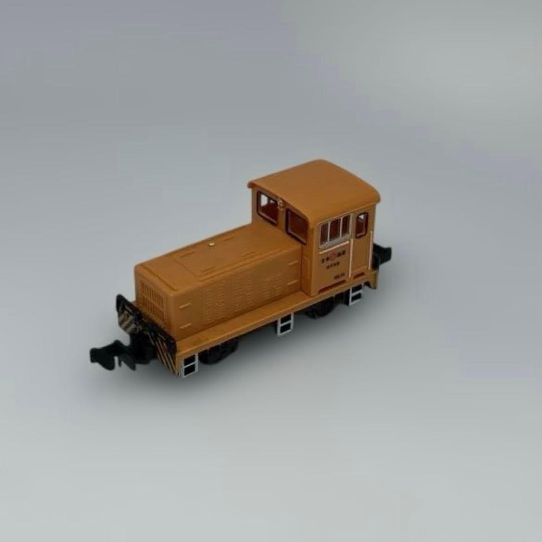 M251118★アシェット 日本の貨物列車 20t貨車移動機(日本通運) 動力車