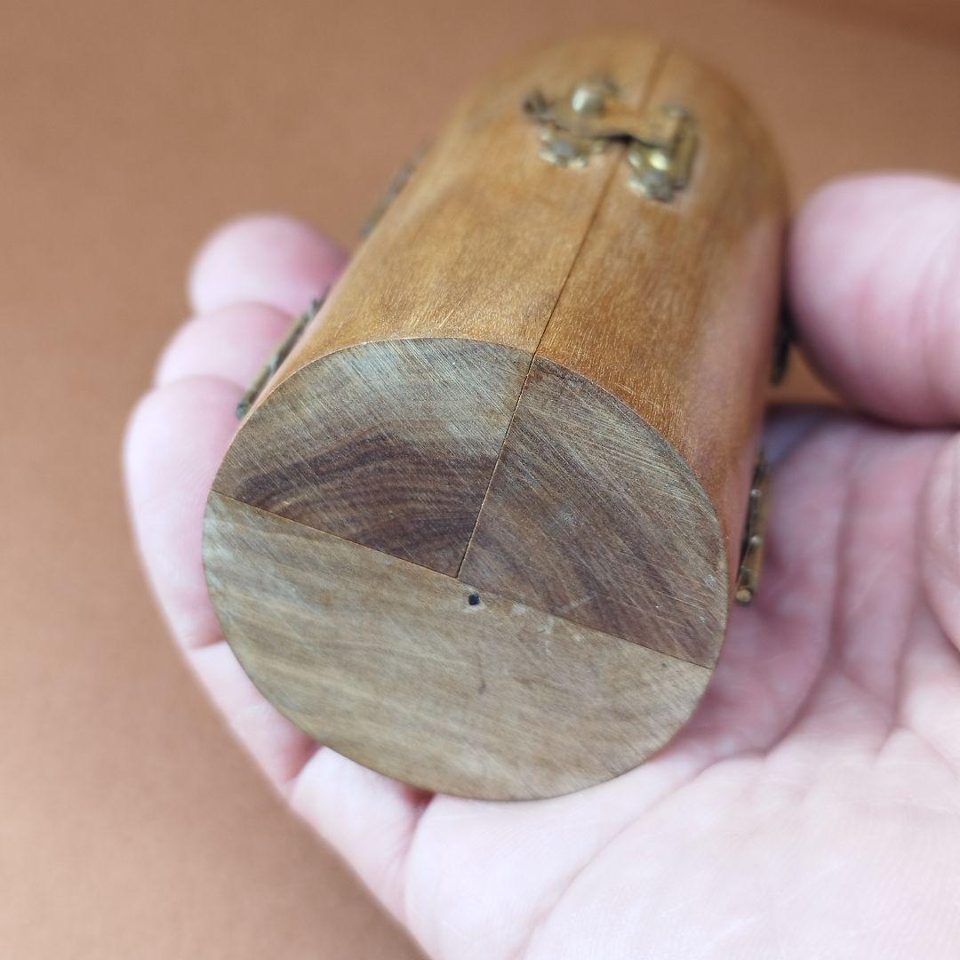 インド老山白檀超精細彫刻 ミニ「国宝緒尊仏籠」《整理番号:BU007》