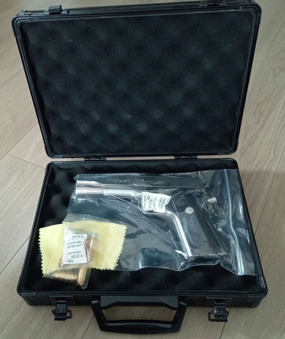 コルト モデルガン ハンドガン ケース付き