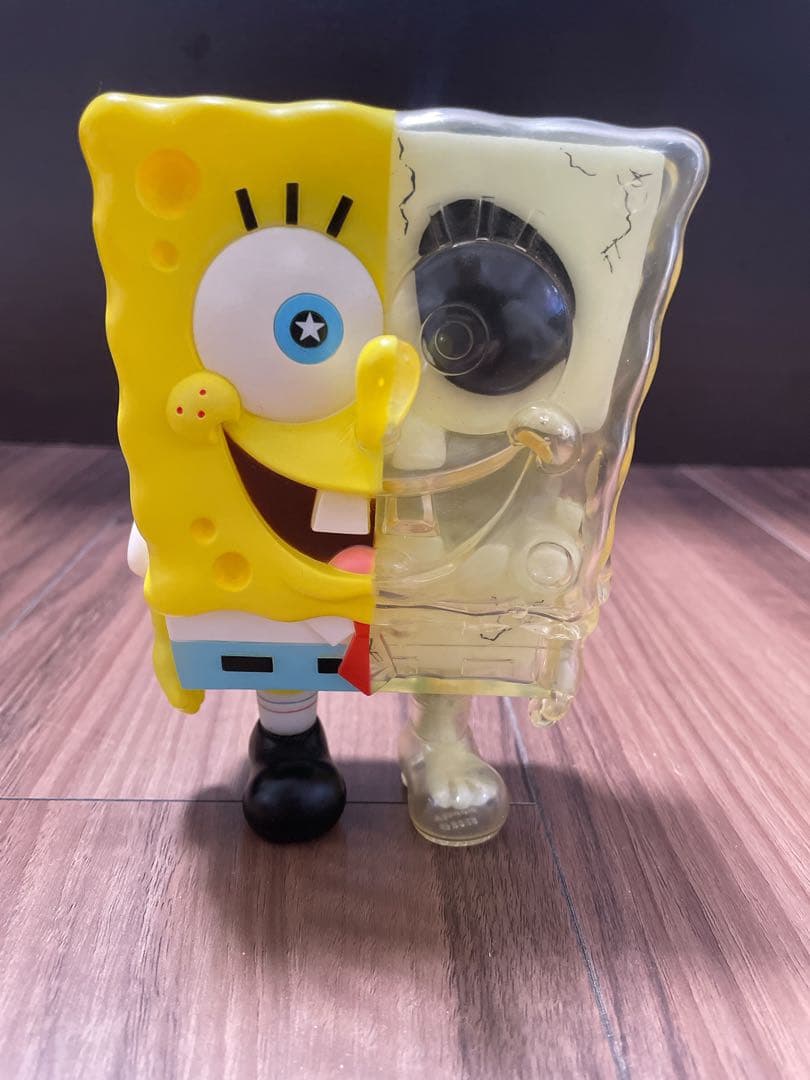 スポンジボブ　シークレットベース　希少