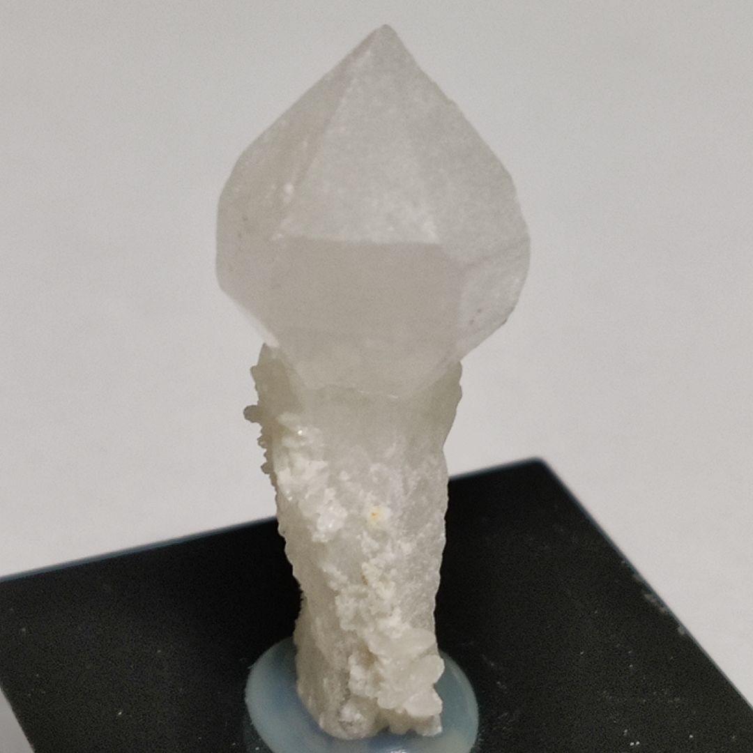 パワーストーン　セプタークォーツ　松茸水晶　結晶付き　天然石　No.640