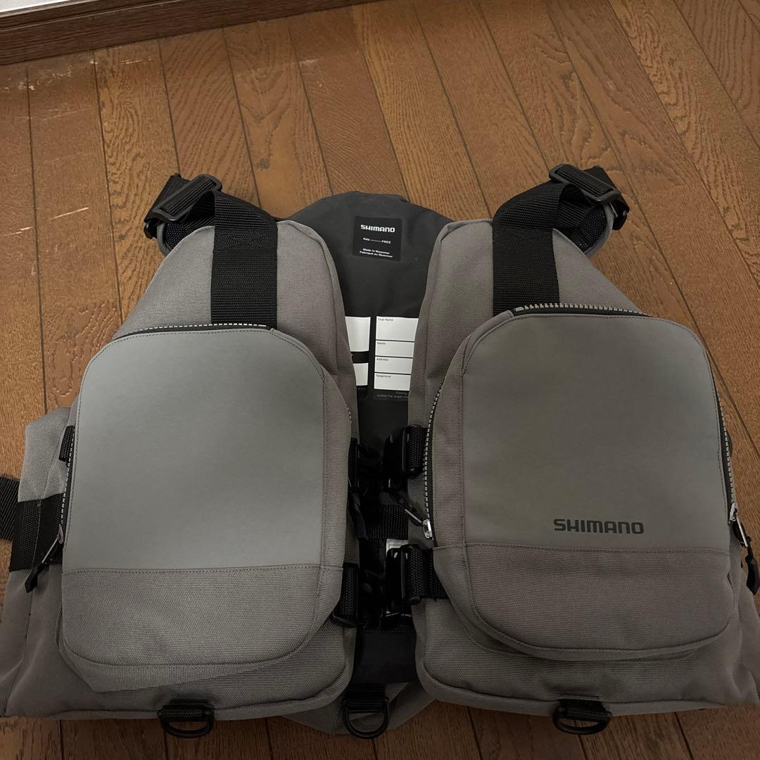 SHIMANO フローティングベスト （新品未使用）