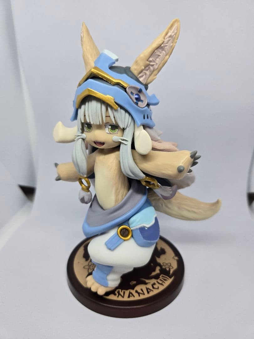 メイドインアビス　ナナチ　フィギュア