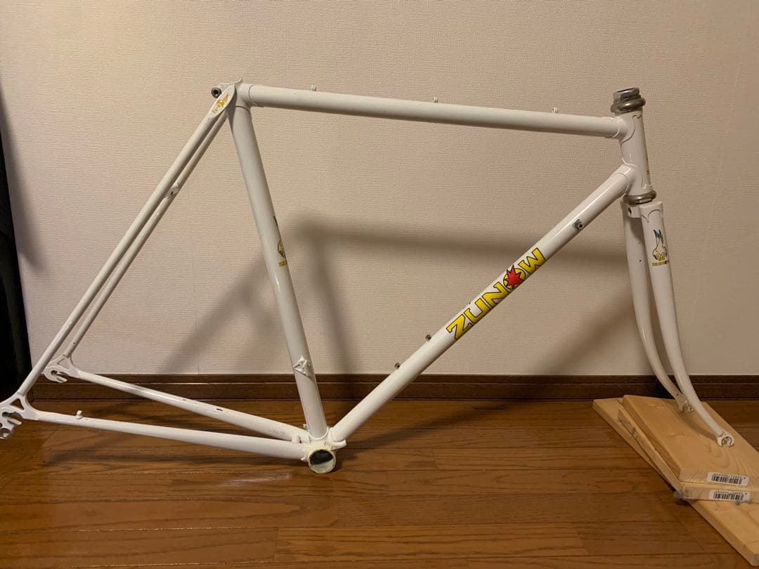 クロモリ　極美品ヴィンテージZUNOW ホワイト