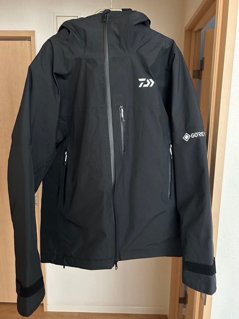 2/14-2/22のみ出品　ダイワ DW-1925 (ブラック／L) 上着のみ