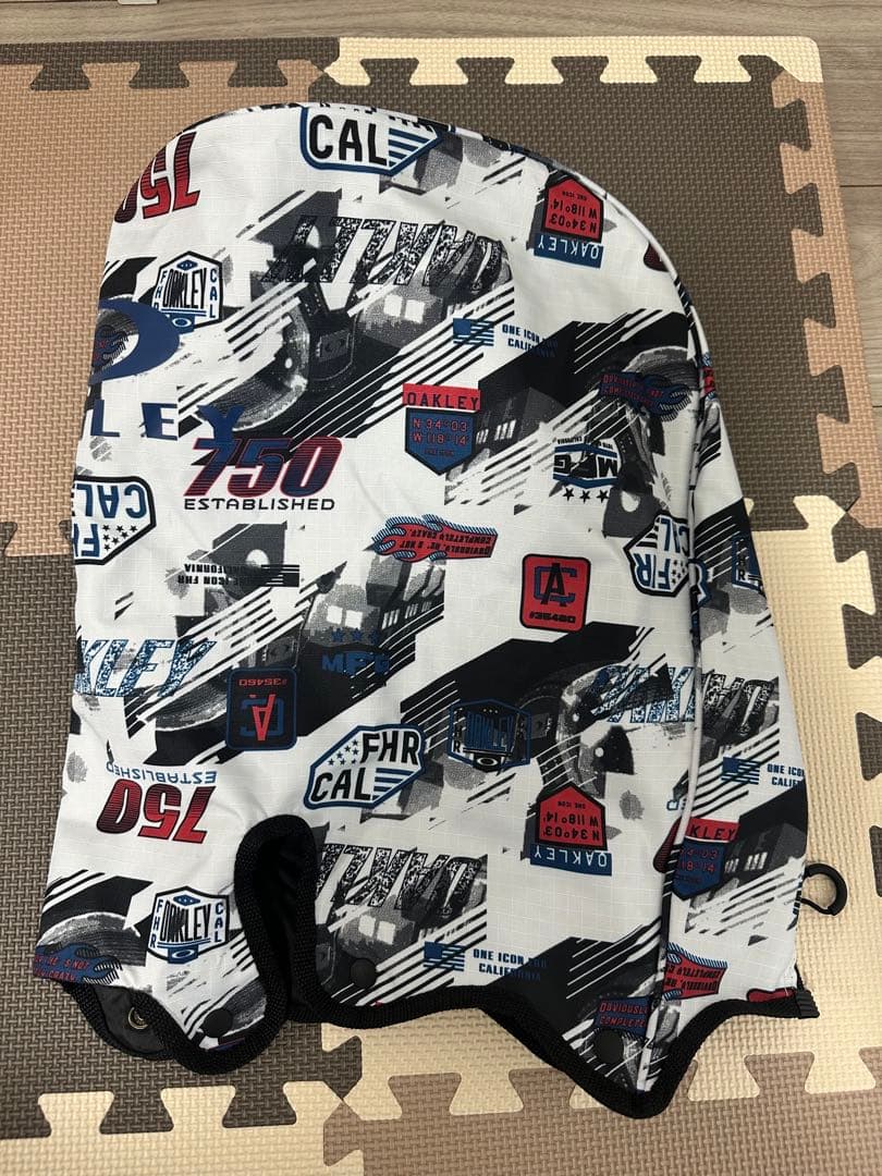 yohei.0040さん専用【美品】OAKLEY グラフィックプリント