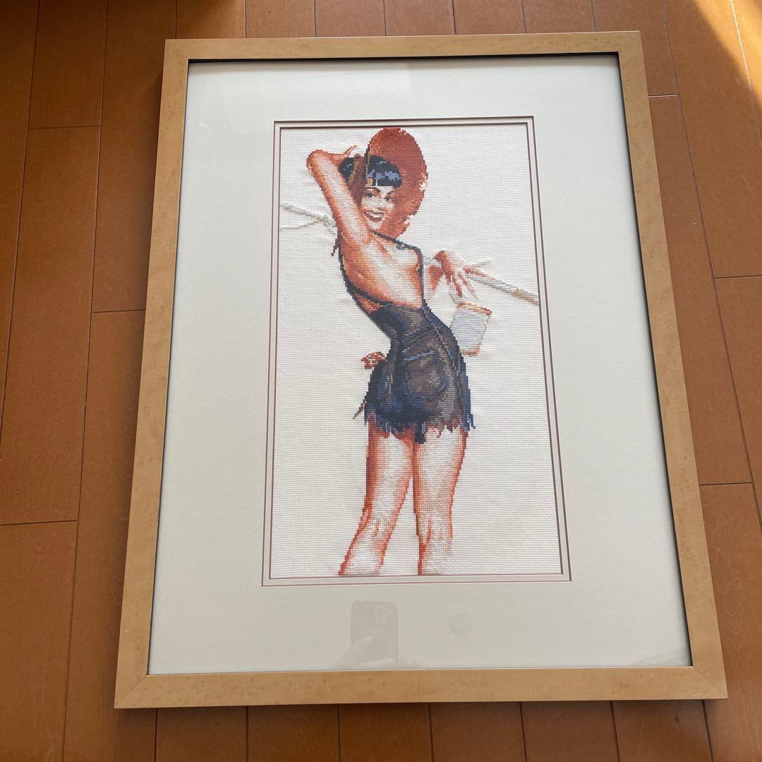 手作り刺繍アート女性　　　　　安全な透明アクリルフレーム付き 約40x60cm