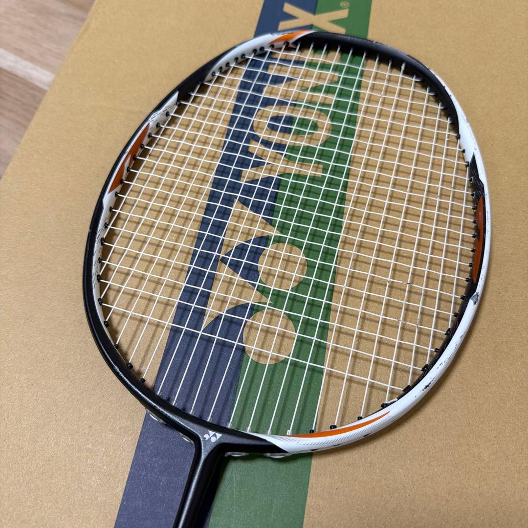 YONEX DUORA Z STRIKE バドミントンラケット　ヨネックス