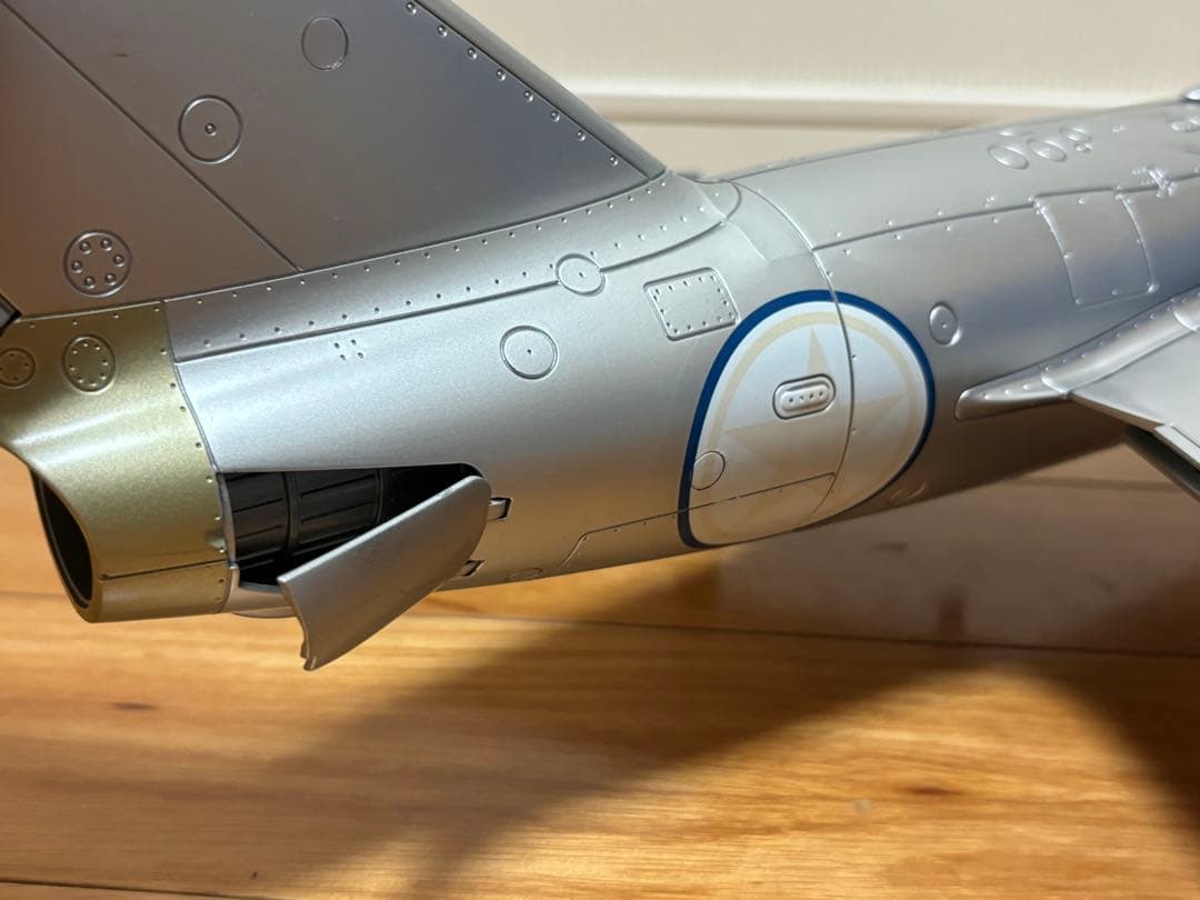 21センチュリートイズ 1/18 MIG-15bis ファゴット 戦闘機 訳あり