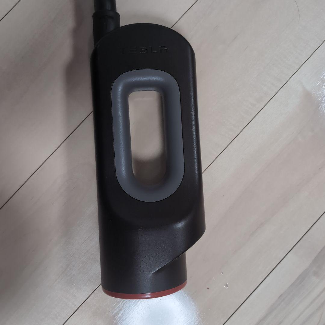 TESLA 充電器 ハンドル付き