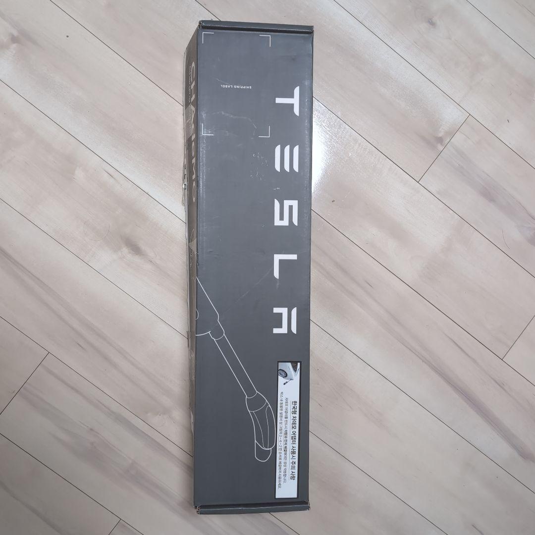 TESLA 充電器 ハンドル付き