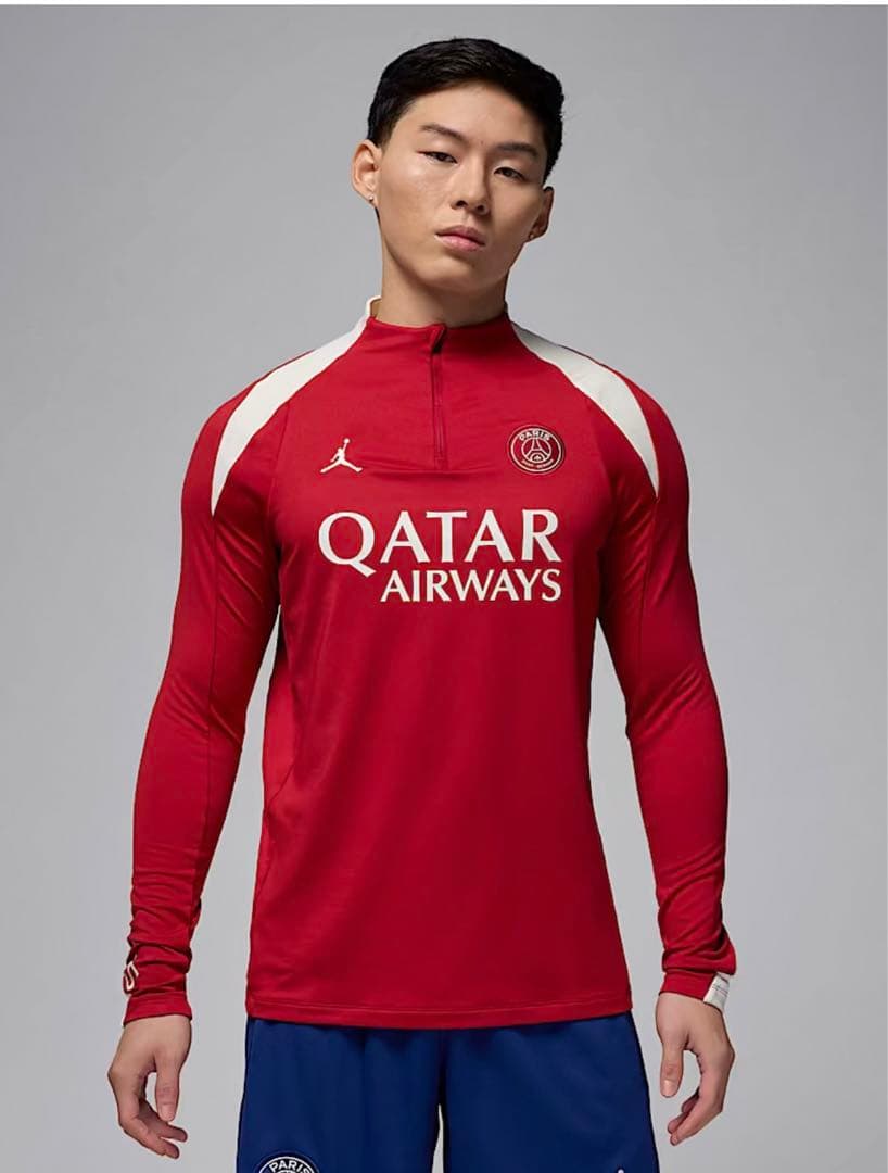 新品　タグ付き　パリ・サンジェルマン ジャージ レッド