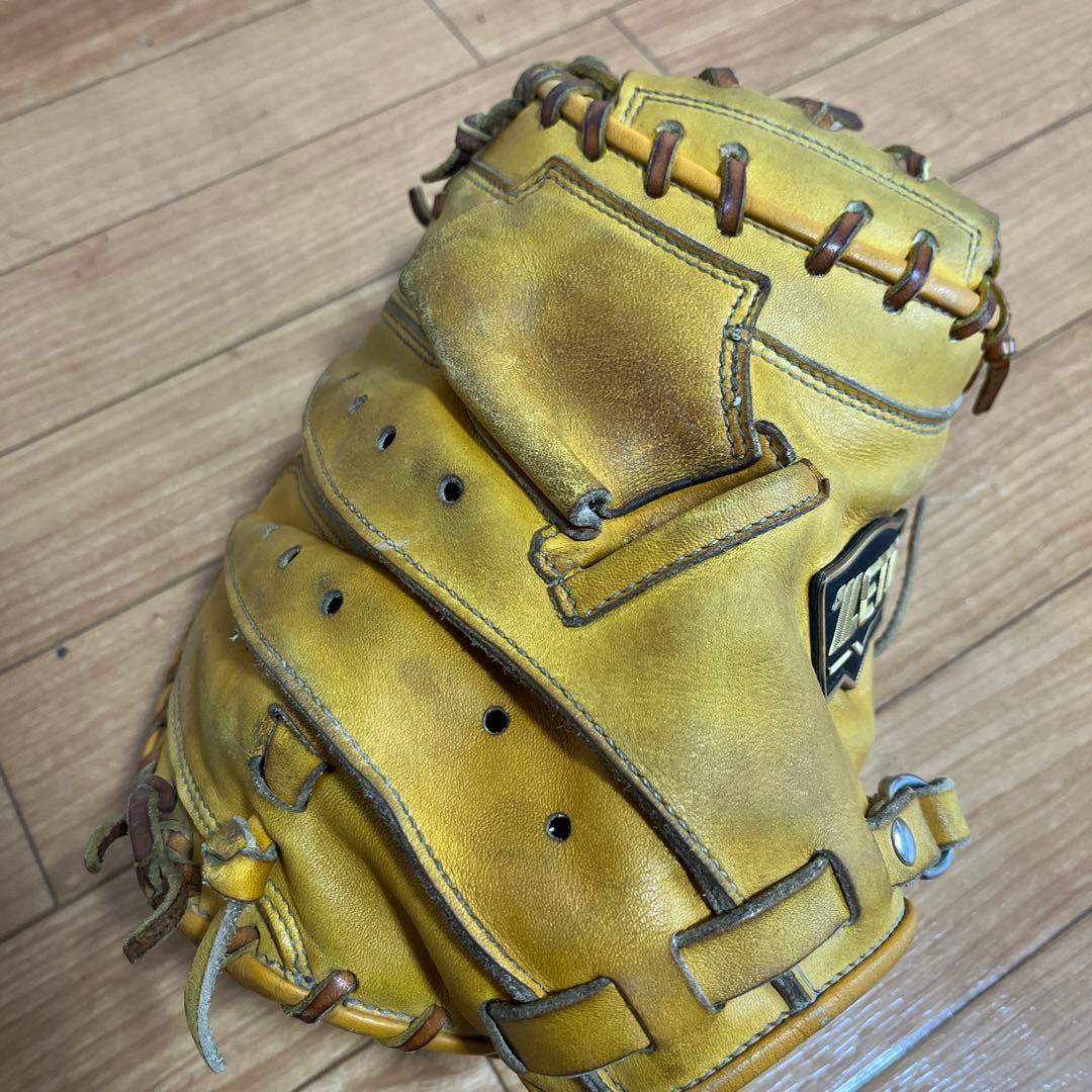 硬式用イエローグローブ