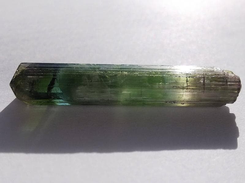 282 マルチカラー トルマリン キャッツアイ ブラジル産 結晶 原石