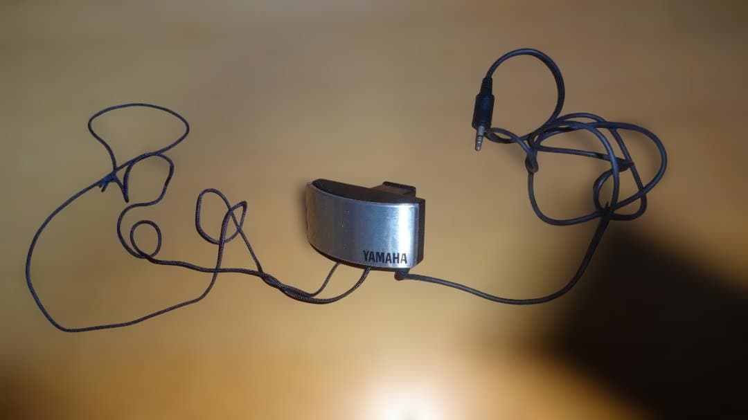 Yamaha CS-01 シンセサイザー （難あり）