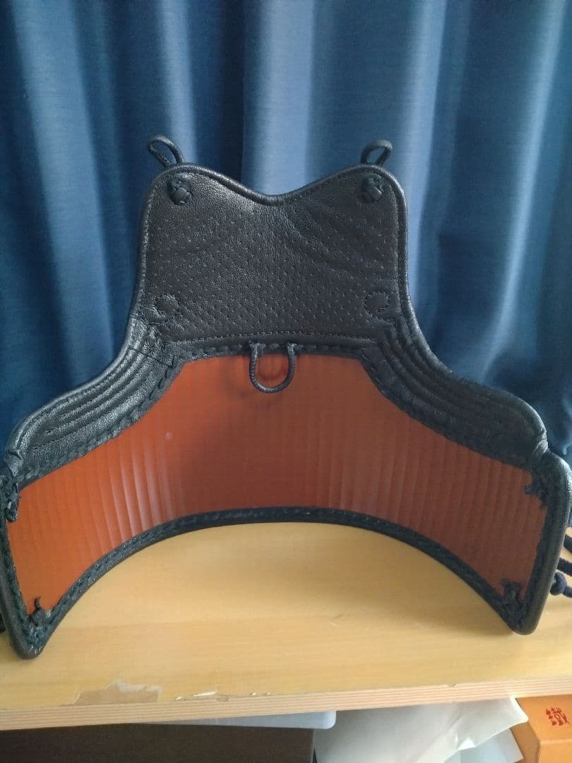 剣道 胴 茶拭漆 三本足 大サイズ