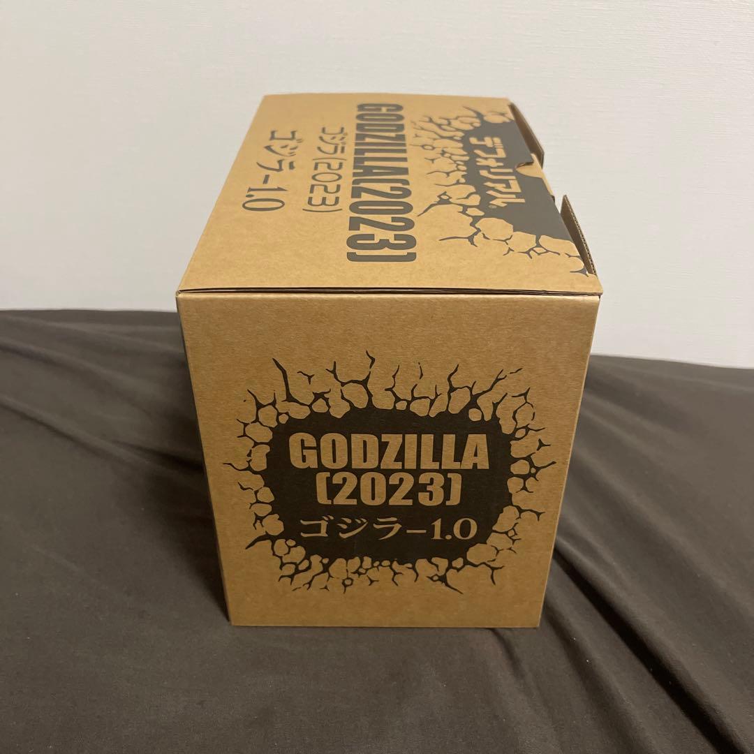 新品同様 デフォリアル ゴジラ(2023) 少年リック限定版 フィギュア