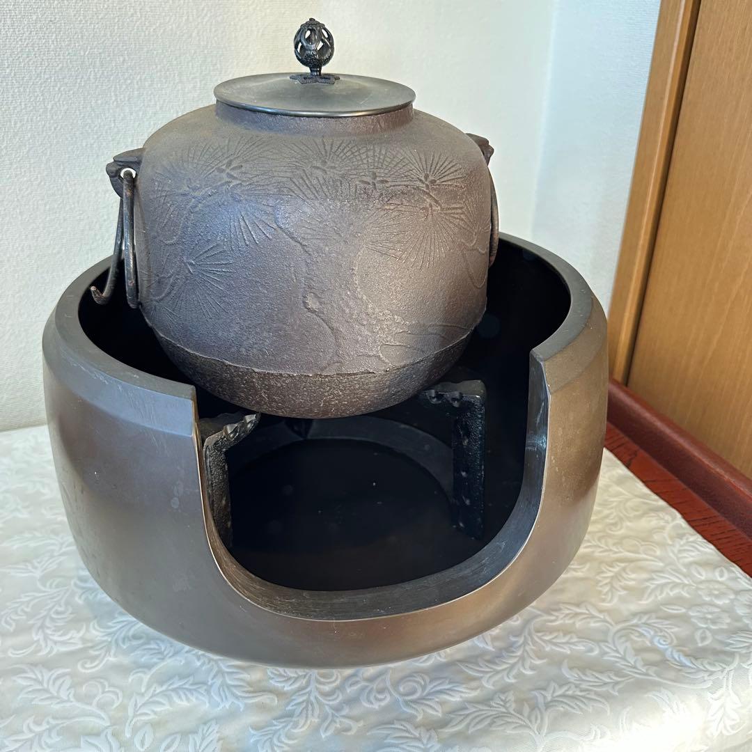 ♦︎未使用品♦︎ 唐銅？ 面取り風炉　風炉