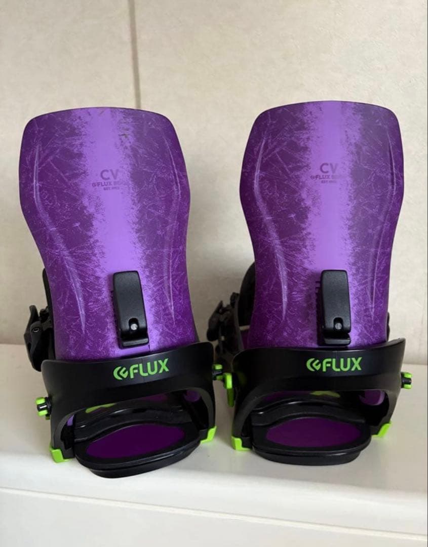 Flux CV 22-23 紫