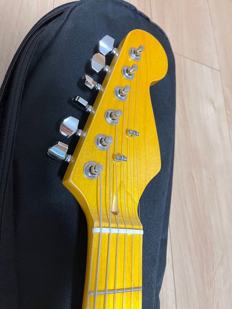 詳細不明 ストラトキャスター