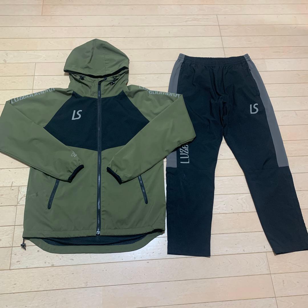 ルースイソンブラ　ストレッチタフタ　上下セット