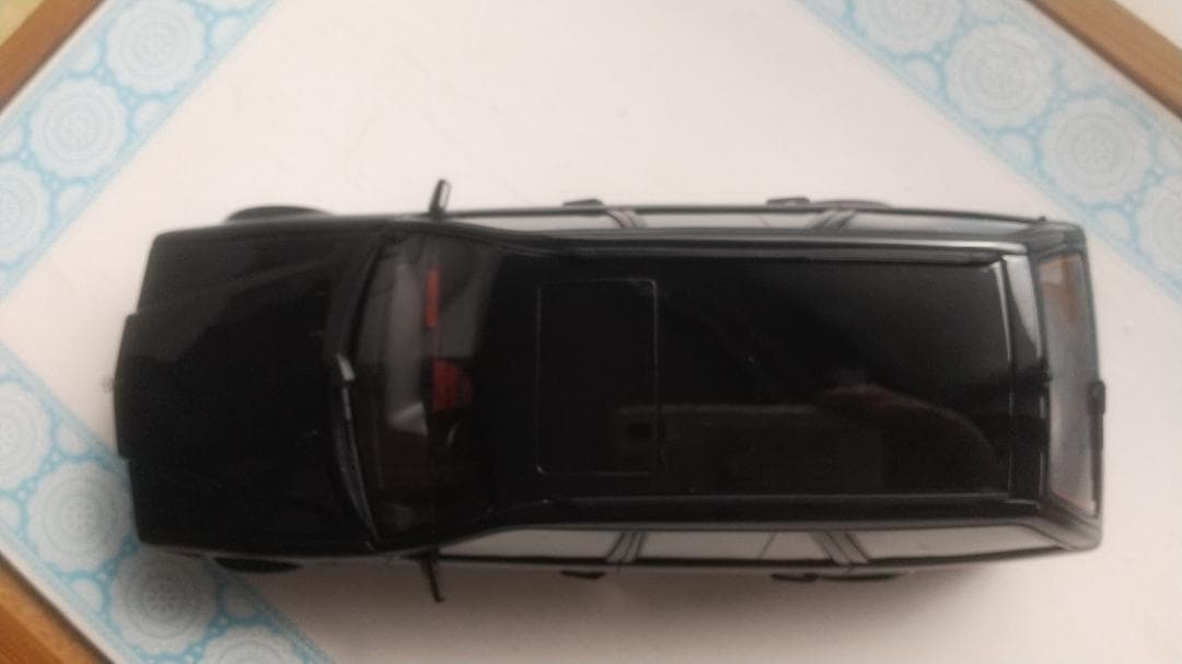 ミニカー OTTOmobile Mercedes-Benz 300 TE AMG